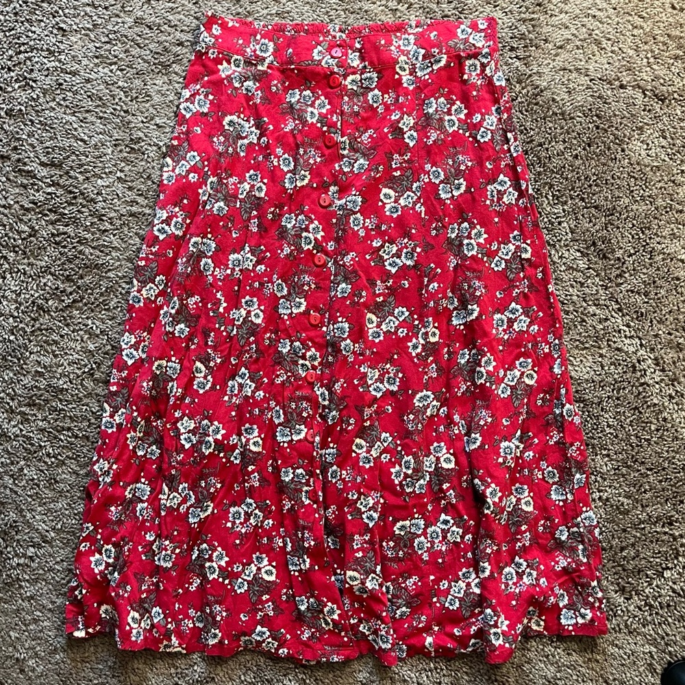 Vintage 90s Midi Skirt Red Floral Button Front Cottagecore Fairy Flowy Dainty